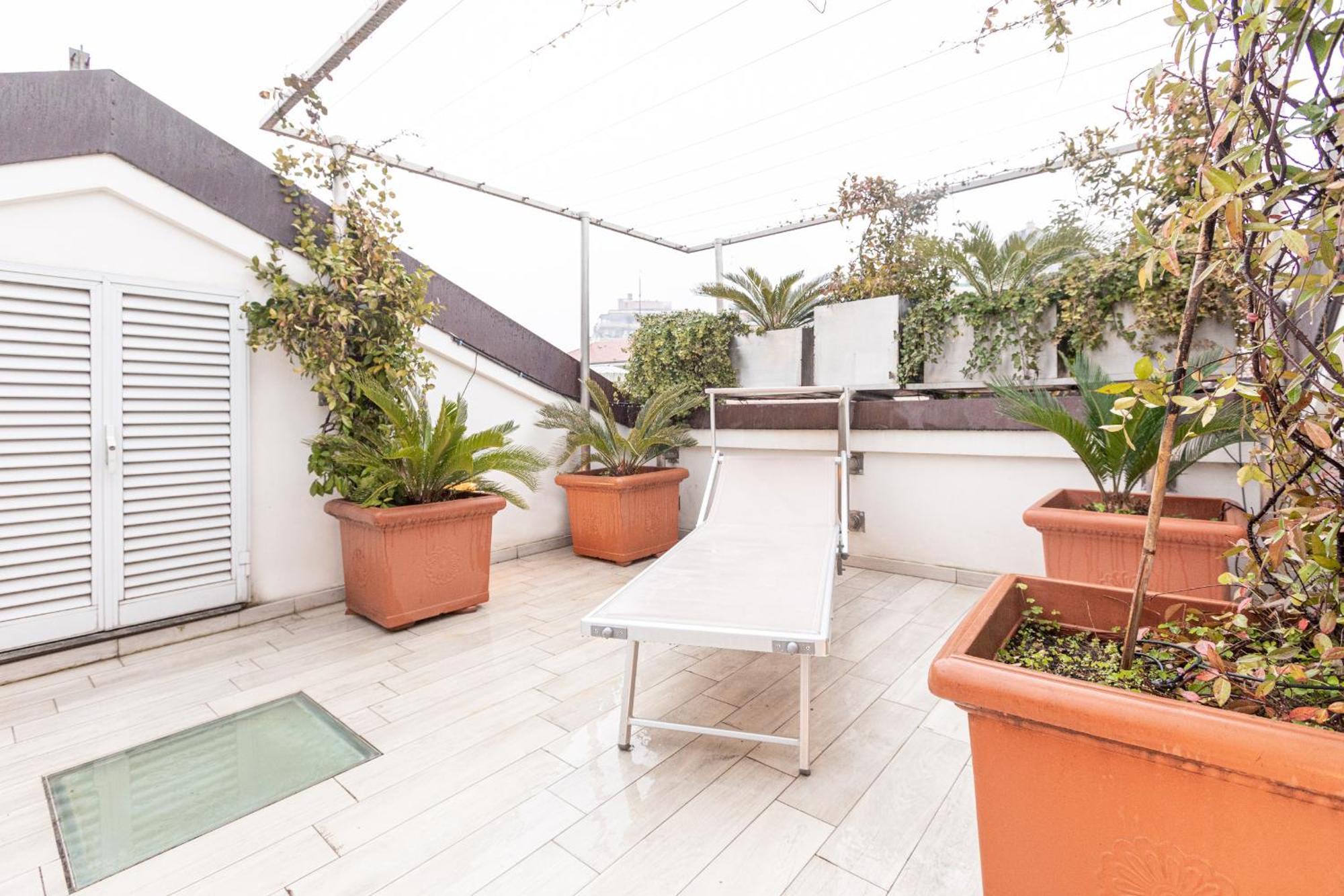 Monte Napoleone Split-Level Terrace Apartment - Top Collection ميلان المظهر الخارجي الصورة